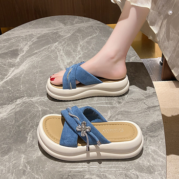 Romų stiliaus sandalai, PU viršutinė dalis, apvali nosis, gumos padas, pavasaris–vasara 2025