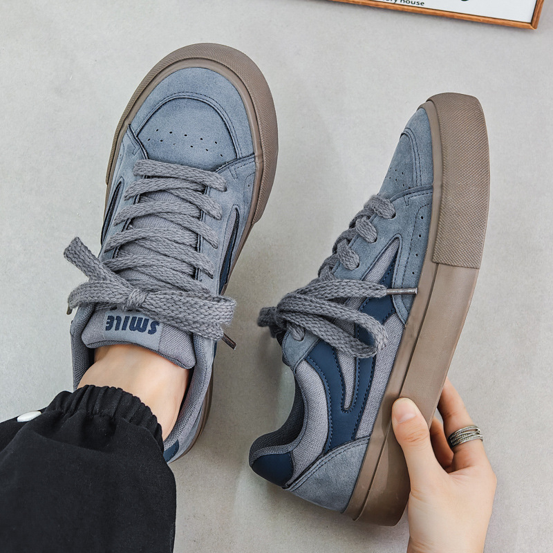 Skate topánky s okrúhym nosom, vrchný materiál z umelého PU, gumová podrážka, EVA vložka