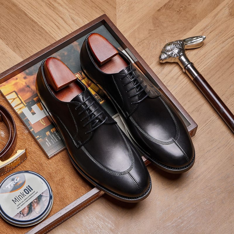 Ανδρικά Derby παπούτσια, Άνω μέρος από top-grain cowhide, σόλα καουτσούκ, στρογγυλή μύτη, με κορδόνια