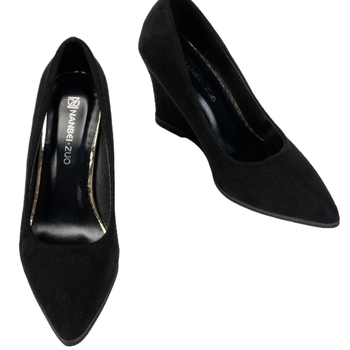 Női platformos cipő, hegyes orrú, velúr felsőrész, középmagasú sarok 6–8 cm, lélegző és elegáns mindennapi viselet