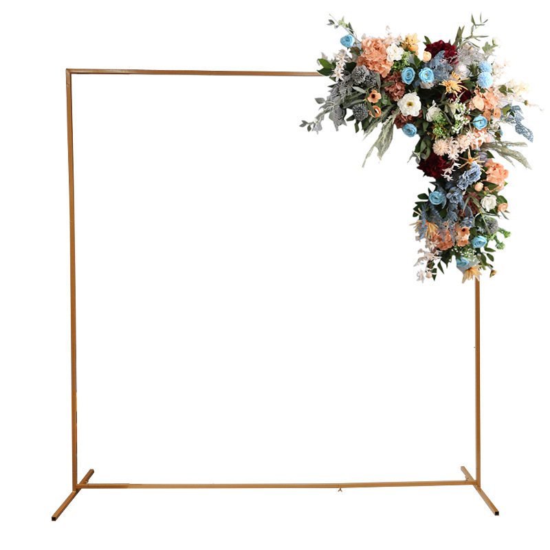 Železný štvorcový svadobný oblúk ako pozadie rekvizita na scénu, značka Two-tone Pansy, balená v taškách, určená pre svadobnú výzdobu.