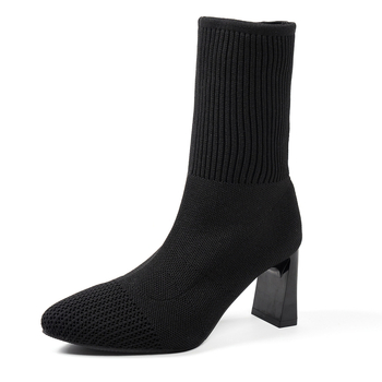 Női zoknis csizmák velúr felsőrésszel, vastag magas sarkú 6–8 cm, hegyes orr, PU talp