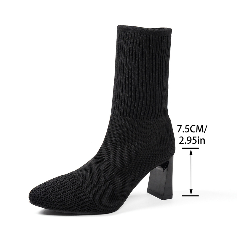 Női zoknis csizmák velúr felsőrésszel, vastag magas sarkú 6–8 cm, hegyes orr, PU talp