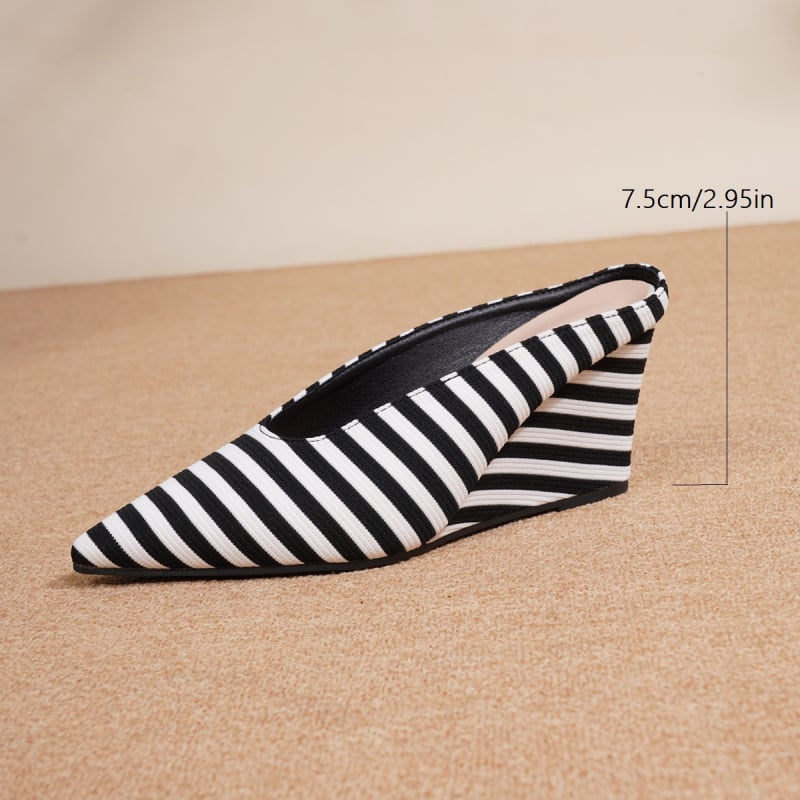 Csúcsos orrú wedge cipő nubuk felsőrész, 6–8 cm-es klín-tokkal, csíkos mintázat, TPR talp