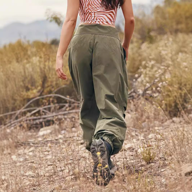 Pantaloni cargo pentru femei, poliester, talie medie, croi drept, tratament anti-călcare, grosime medie