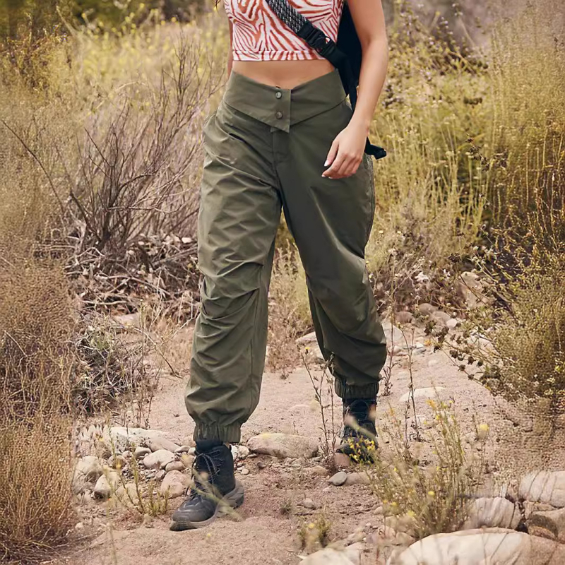 Pantaloni cargo pentru femei, poliester, talie medie, croi drept, tratament anti-călcare, grosime medie