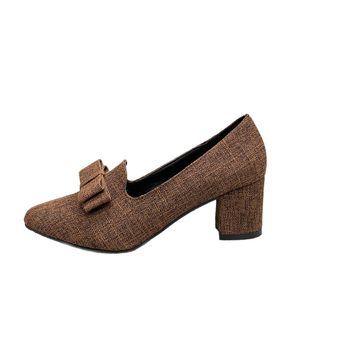 Pantofi Mary Jane, vârf ascuțit, suprafață mată, toc gros, înălțime toc 3–6 cm