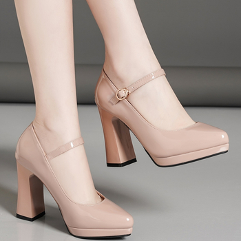 Plátené balerínky (šípičatý nos, plochá podrážka, leto)