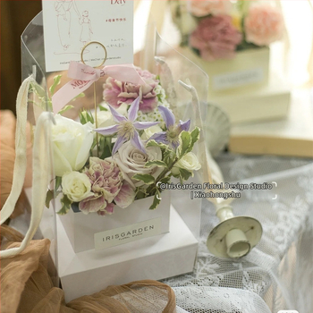 Prenosná priehľadná PVC krabička na kvety, skladacia; biela kartónová konštrukcia; obchodný štýl; darčekové balenie; Henglong; Zhejiang