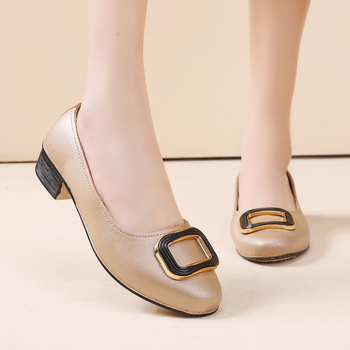 Női lapos cipő kerek orral, PVC felsőrész, PVC talp, alacsony boka, Goodyear talp