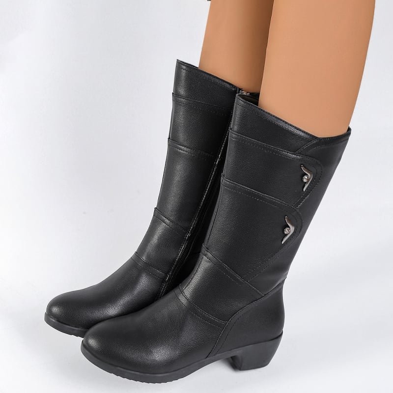 Női csizma hegyes orrú, oldalsó cipzár, alacsony szár, PU felsőrész, középmagas sarok 3–5 cm