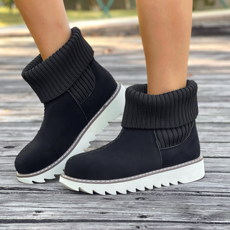 Női magas szárú bokacipő meleg flanel felsőrésszel – gumírozott talp, középmagas sarok 3-5 cm