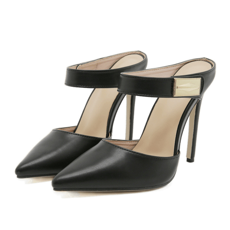 Stiletto kulnai su smailiu nosimi; viršutinė medžiaga: super fiber; vidus: PU; padalas: guma; vasara 2025