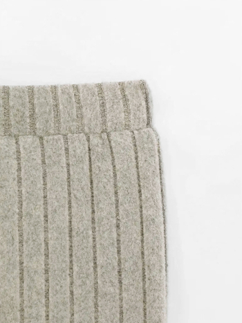 Dámske pletené широкé nohavice na jeseň-zimu, vysoký pás, pruhovaný vzor, polyester s elastanom, stredná hrúbka