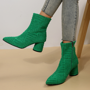 Női divatcsizmák: nubuk felsőrész, hegyes orr, vastag sarok, oldalsó cipzár