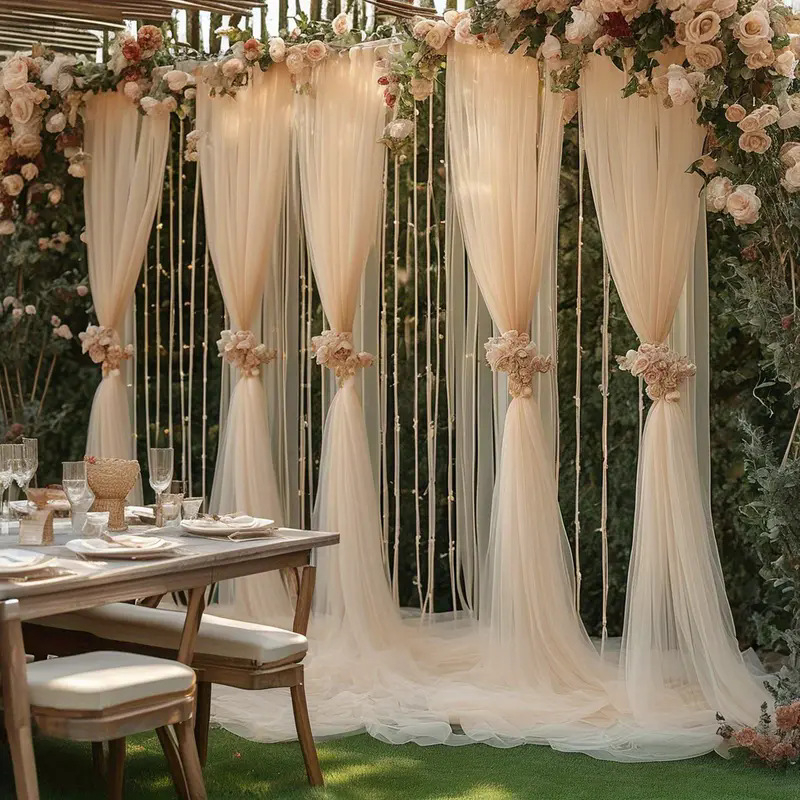 Sieťová záves na vonkajšiu výzdobu svadby | Polyester, Spracovanie: yarn-dyed, Polopriehľadný 40–70%, Priestory: obývačka, spálňa, pracovna, vonku, jedáleň, balkón | Moderný minimalistický štýl