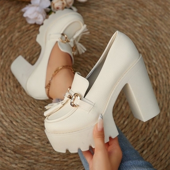 Női bőrcipő kerek orrú, PU felsőrész, gumitalp, magas chunky sarok (>8 cm)