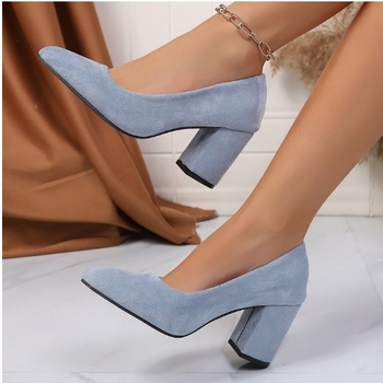 Szatén Slip-On magassarkú cipő - hegyes orr, 6-8 cm tömbös sarok