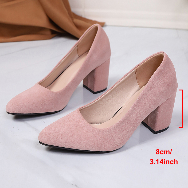 Szatén Slip-On magassarkú cipő - hegyes orr, 6-8 cm tömbös sarok