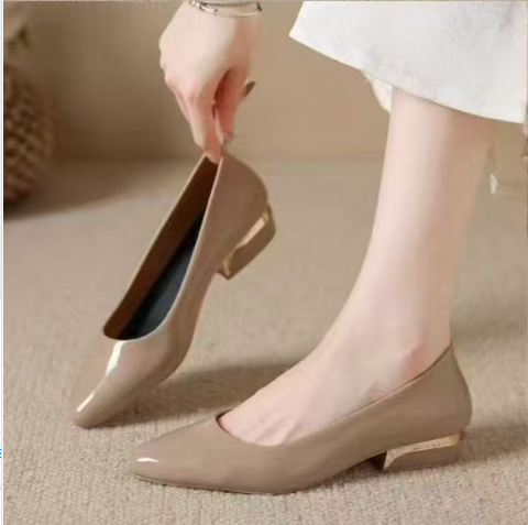 Női Slip-On cipő, Koreai stílus, kerek orr, felsőrész műbőr, alacsony sarok