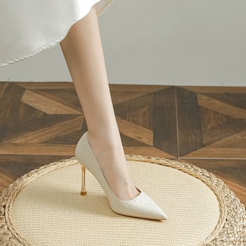 Pantofi dama cu toc cui, vârf ascuțit, partea superioară din material textil, talpă din cauciuc, înălțime toc 6-8 cm