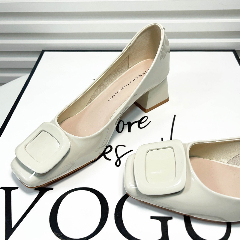 Loafers cu vârf pătrat, toc mediu 3–6 cm, talpă din cauciuc, tălpi PU