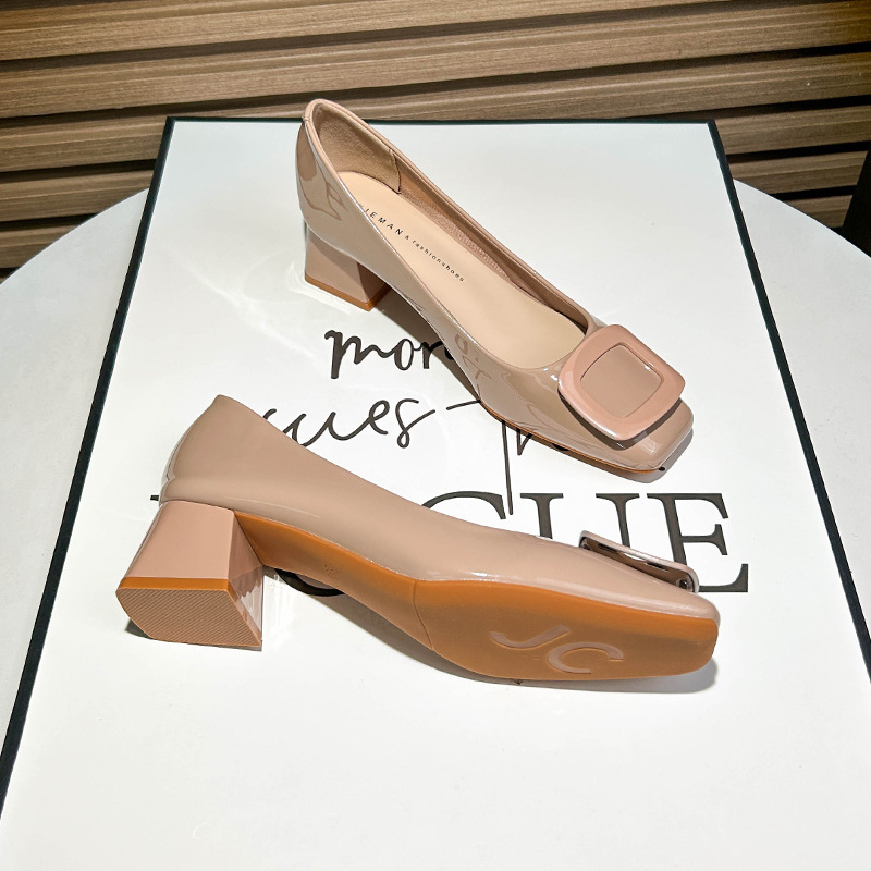 Loafers cu vârf pătrat, toc mediu 3–6 cm, talpă din cauciuc, tălpi PU