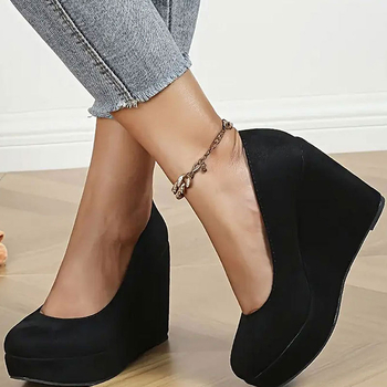 Moterų biuro bateliai su kašmyro-velouro viršutine dalimi, avies odos įdėklas, gumos padas, apvali nosis, klininė platforma