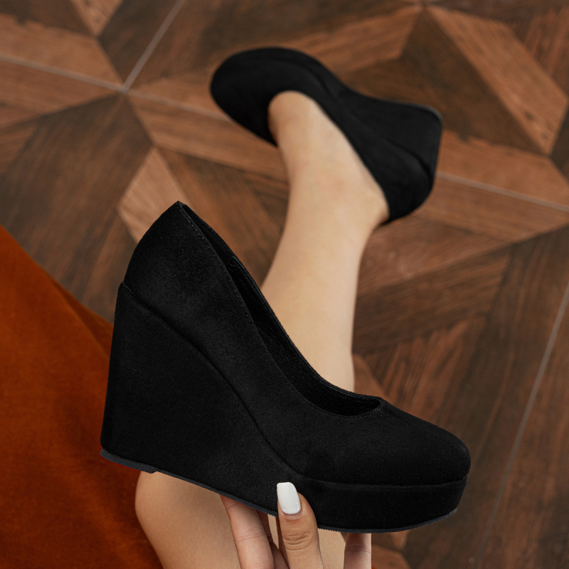 Moterų biuro bateliai su kašmyro-velouro viršutine dalimi, avies odos įdėklas, gumos padas, apvali nosis, klininė platforma