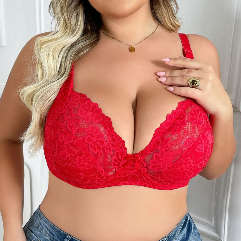 Podprsenka s 3/4 košíčkami, tvar: horná časť tenká, spodná hrubšia, pevné dvojité ramienka, zadné zapínanie s dvojradovým zapínaním, hlavný materiál: nylon 90–95%