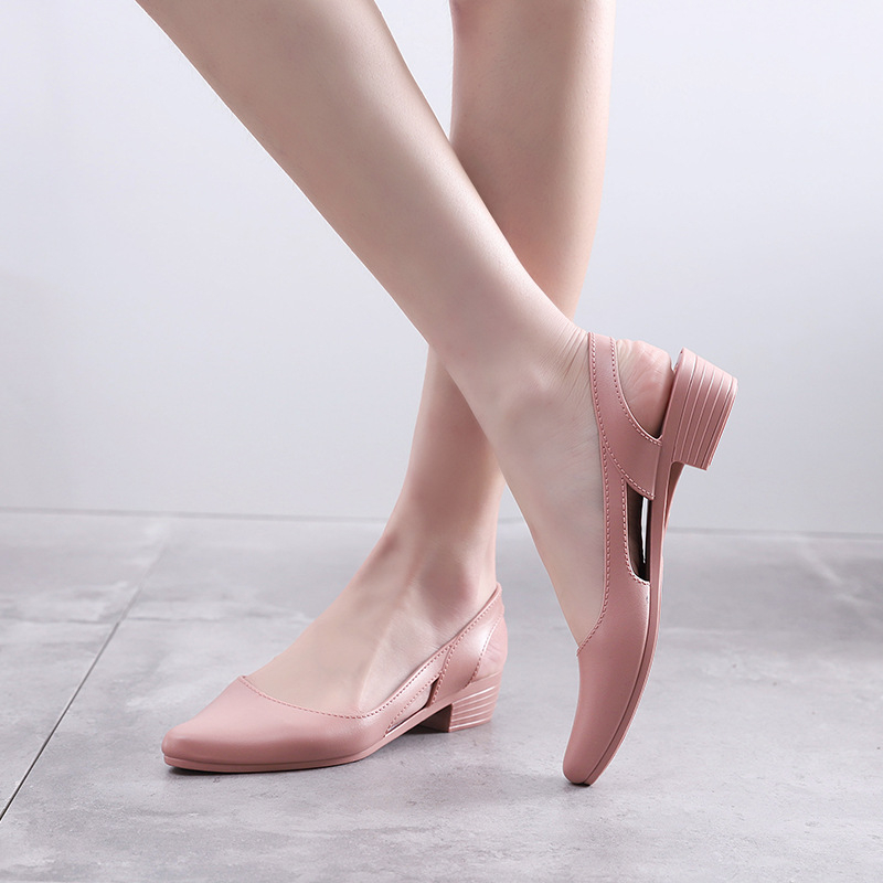 Moterų mados sandalai - kasdienis stilius, PVC viršus, PVC padas, smailus pirštas, injektuotas padas