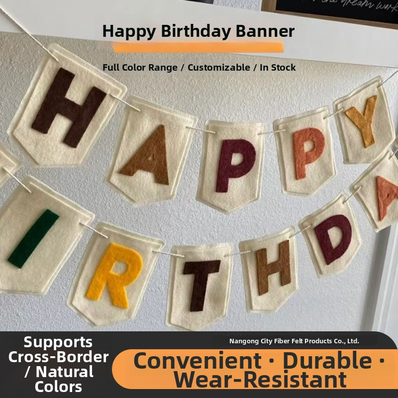 Narozeninové práporky s gravírovaným textom – práporky z netkanej tkaniny, vlastné logo, bez tyče, balené v OPP vrecúšku.