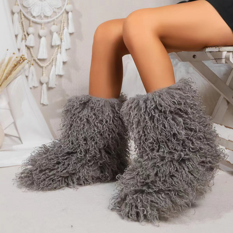 Moteriški žieminiai snieginiai batai, vidutinio aukščio viršus iš pliušo, dirbtinės kailio vidinė dalis, gumos pada, plokščias kulnas 3 cm