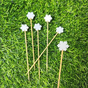 Sada ovocných vidličiek z bambusu — Pre dospelých; Materiál: Bambus; Import: Nie; Značka: Other