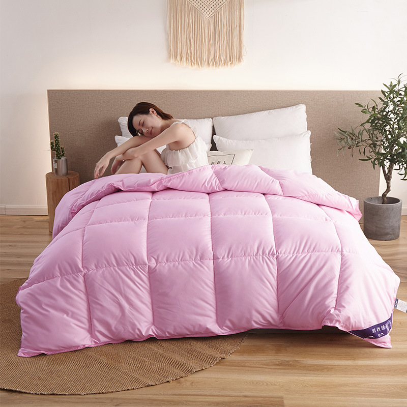 Одеяло кадифено-пера за всички сезони — Brushed и Quilted, анти-пера тъкан, запълване от обикновено влакно