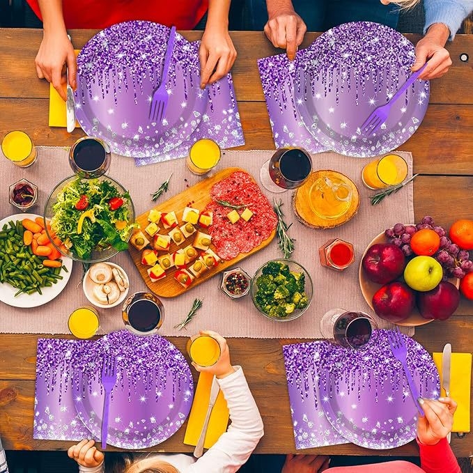 Jednokratni party servis od papira — tanjiri, salvete i pribor za uređenje prostora; Značka Gift season; Materijal: Papir; Kategorija: Jednokratni tanjuri za večeru; Kategorija proizvoda: Rekviziti za uređenje prostora; Pogodno za proslave: Rođendan, Drugo