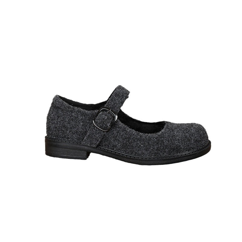 Női Mary Jane cipő, kerek orrú, velúr felsőrész, középmagas négyszögletes sarok 3–6 cm, csattal záródó
