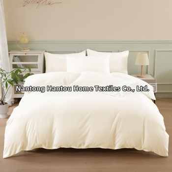 Trojdielny set obliečok na prikrývku s 2 povlaky na vankúš, chemické vlákno, ploché tkanie, 110 g/m², reaktívny potisk a farbenie, nordický štýl