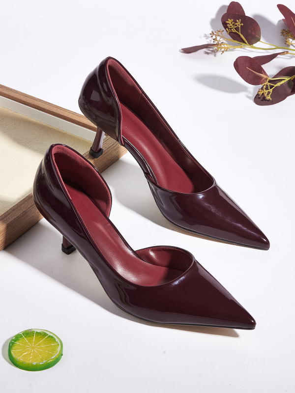Női hegyesorrú magas sarkú cipő, vékony sarok, PU felsőrész, 6-8 cm