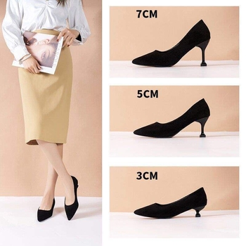 Női koreai stílusú velúr slip-on cipő, kitten heel, 3 cm, gumírozott talp