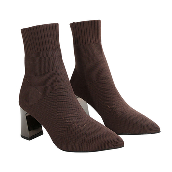 Női szögletes talpú cipő – hegyes orr, Fly Knit felsőrész, középmagas boka, 3–6 cm sarka, PVC talp