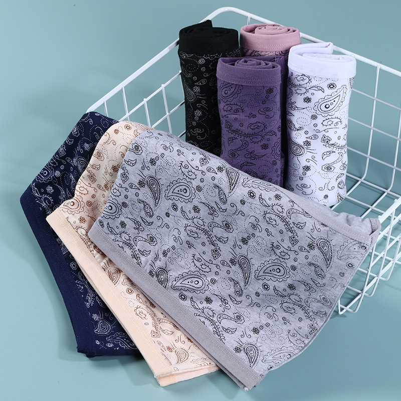 Tehotenské nohavičky vo veľkých veľkostiach, kvetinový vzor, stredná výška pásu, 85/15 bavlna, priedušná pletená podšívka