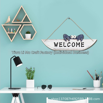 Drevený vstupný znak na dvere v námornom/mediteránskom štýle s motívom kraba, materiál: boxwood, štýl: moderné umenie, spracovanie: tlač, kód produktu: Pp-gp-4093