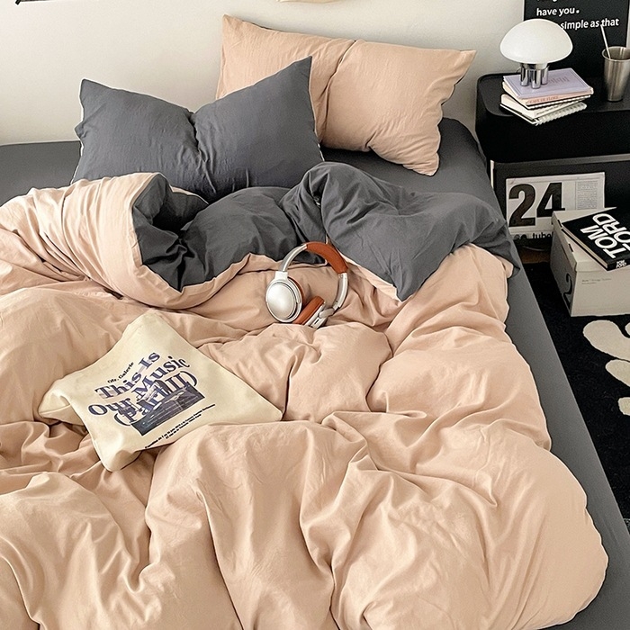 Set de patru piese pentru dormitorul studențesc – fibre de poliester, vopsire reactiva, 1000–1499 g, modele: uni, geometrice, desene animate, motive vegetale