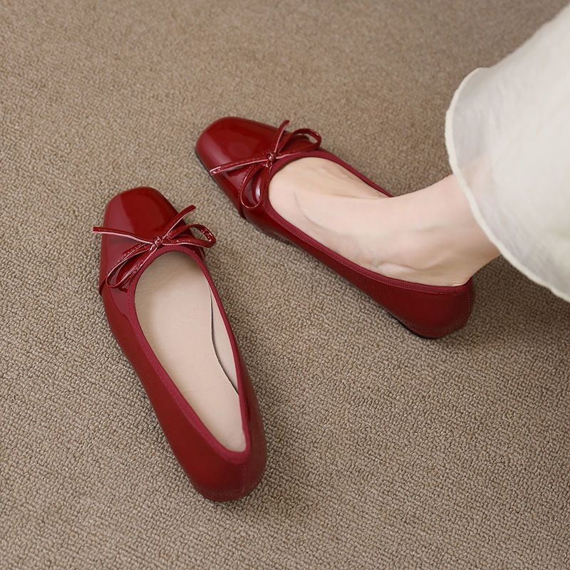 Dámske loafers s okrúhlym nosom, PU vrchná časť, nízky podpätok 1–3 cm, slip-on, japonský štýl