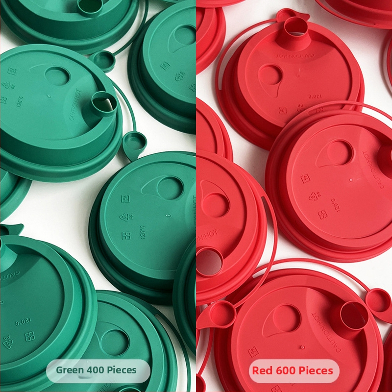 Jednorazový PP pohár na kávu s viečkom, vianočný vzor, 501–600 ml, Vstrekované formovanie, Tlač loga a prispôsobenie