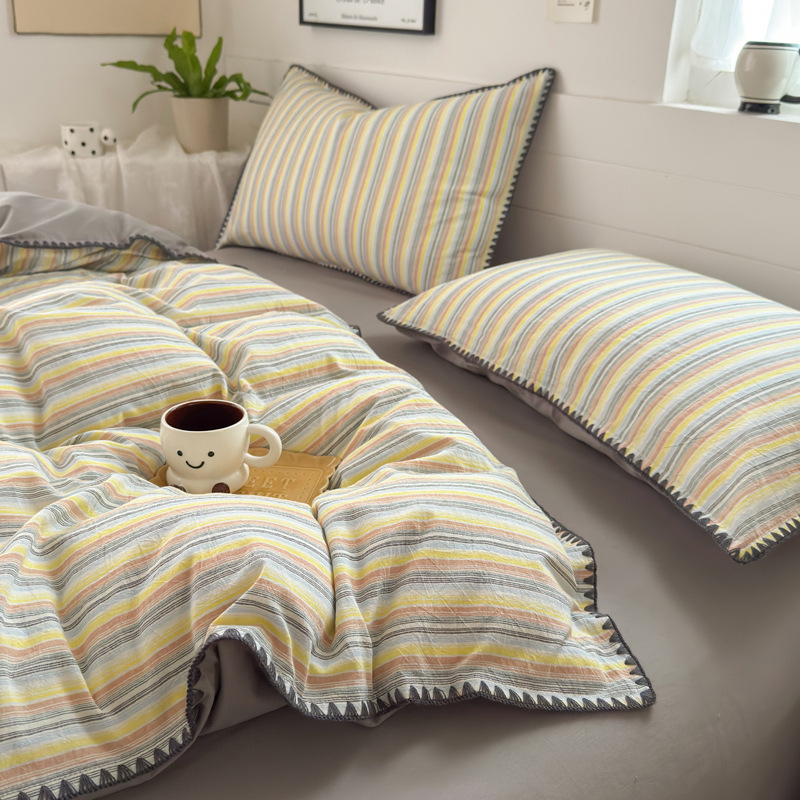 Комплект спално бельо от чист памук, четири части, геометричен принт - плътност на тъканта 133x72, тегло 2000–2500 g