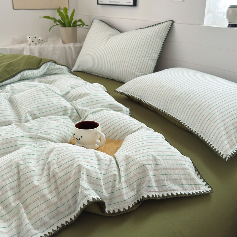 Комплект спално бельо от чист памук, четири части, геометричен принт - плътност на тъканта 133x72, тегло 2000–2500 g