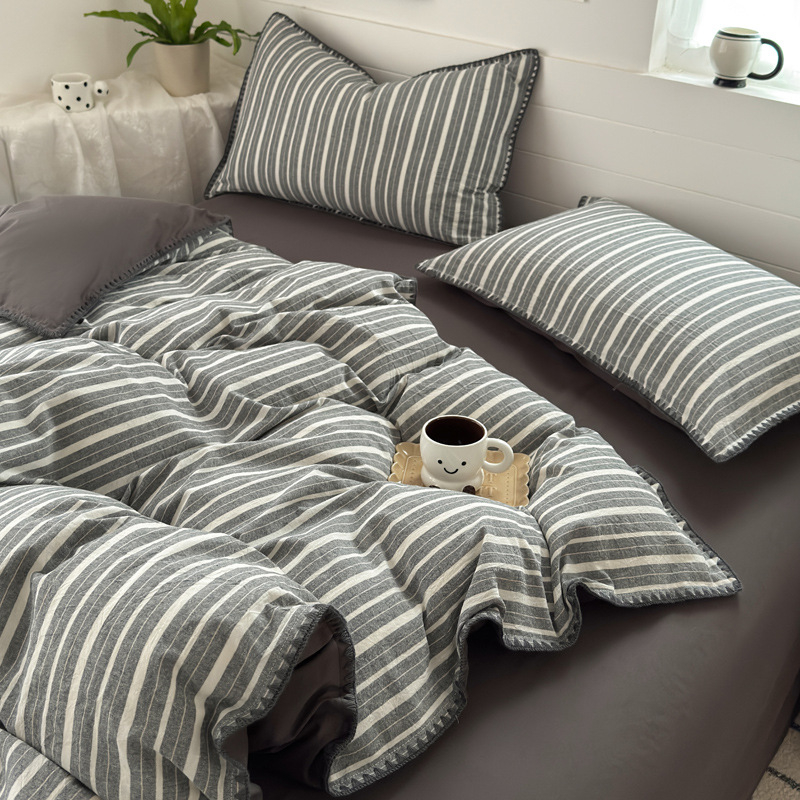 Комплект спално бельо от чист памук, четири части, геометричен принт - плътност на тъканта 133x72, тегло 2000–2500 g