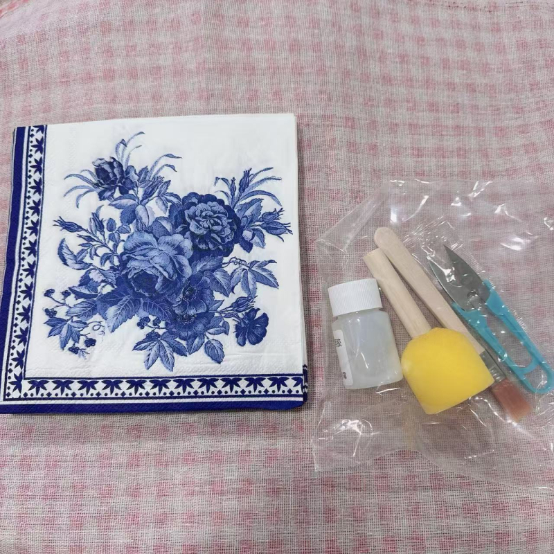 DIY textilná stolná lampa – kreatívne ručne vyrobené nočné svetlo do spálne, pre vek 7–14 rokov